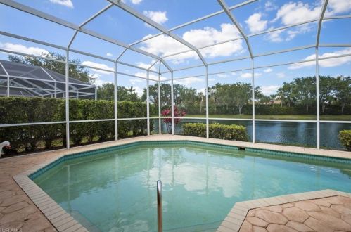1909 Timarron Way, Naples FL 34109-3321 exterior