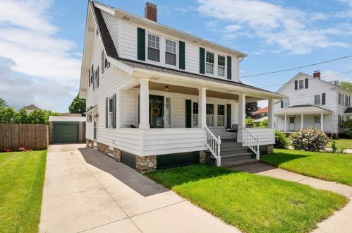 22 Hanson St, Providence, RI 02911-3409