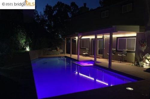 1180 Ridgemont Pl, Concord CA 94521-4831 exterior