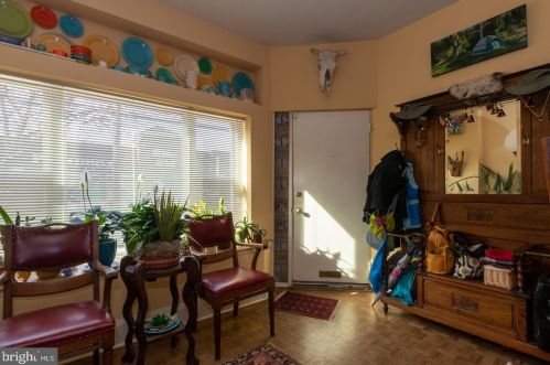 829 Catharine St, Philadelphia PA 19147-2716 exterior