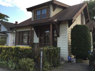 6545 3 Ave, Seattle WA  98166-3733 exterior