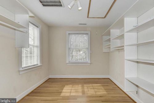 13779 Travilah Rd, Rockville MD  20850-3532 exterior