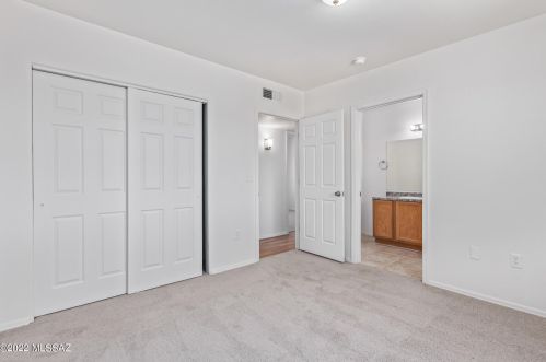 6280 Benton Ave, Tucson AZ 85711-1118 exterior