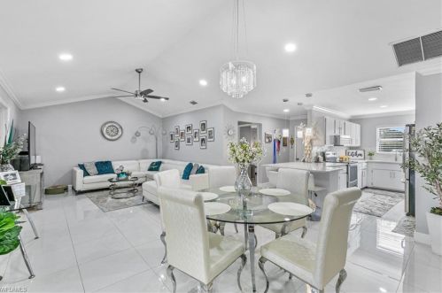 4742 Alhambra Cir, Naples FL 34103-3291 exterior