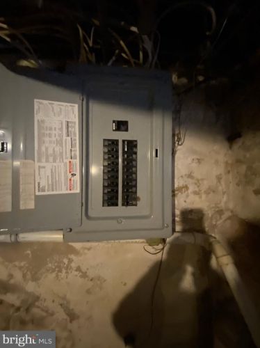 2107 65 St, Philadelphia PA 19142-2028 exterior