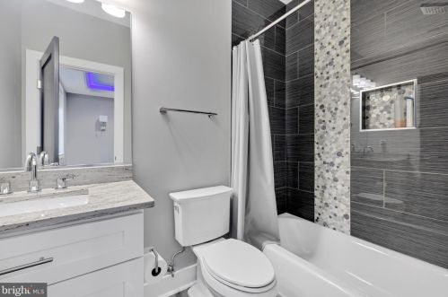 1864 Kirby Rd, Mc Lean VA 22101-5326 exterior