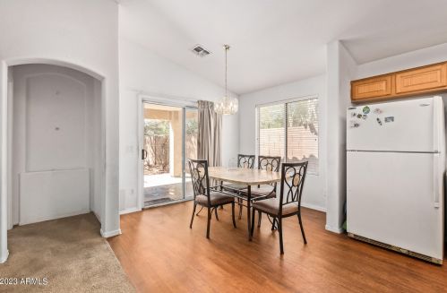 2318 65 Dr, Phoenix AZ 85033-5220 exterior