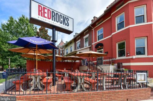 1401 Columbia Rd, Washington DC  20009-4711 exterior