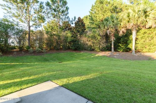 29 Mystic Point Dr, Bluffton SC 29909-2073 exterior