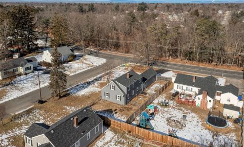 139 Maebeth St, Springfield, MA 01119-2444