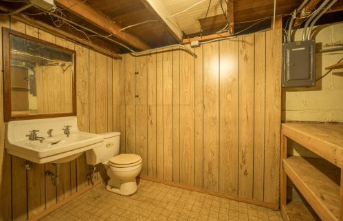 218 60th St, Milwaukee WI  53213-4220 exterior