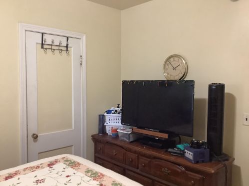 2417 7 St, Meskegon MI 49440-1060 exterior