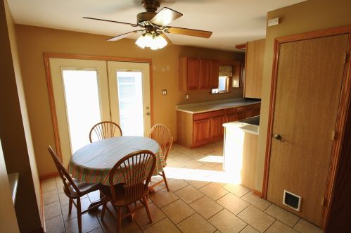 1711 Hosmer Ln, Joliet IL 60403-2033 exterior