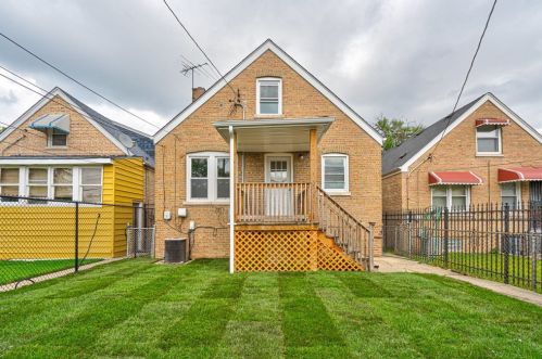 7138 Christiana Ave, Chicago IL  60629-3520 exterior