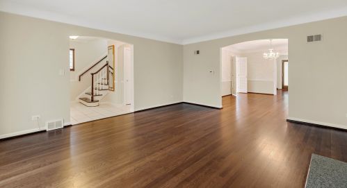 2715 Jerome St, Chicago IL  60645-1304 exterior