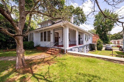 3632 Main St, Atlanta, GA 30337-2721