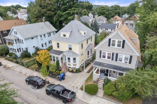 73 Fletcher St, Boston MA 02131-1918 exterior