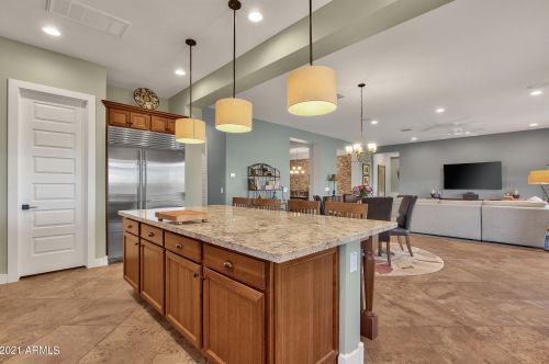 30909 27th Ave, Phoenix AZ 85086-8747 exterior