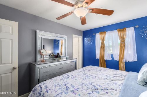 4206 48 Dr, Phoenix AZ 85031-1303 exterior