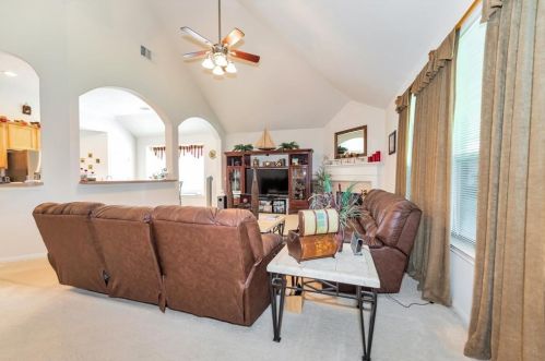 18022 Cabin Grn Ct, Humble TX 77346-3406 exterior