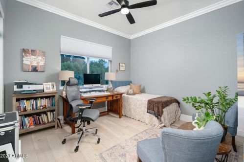 3302 51st St, Phoenix AZ  85018-6612 exterior