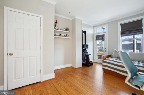 3005 11th St, Washington DC  20001-3905 exterior