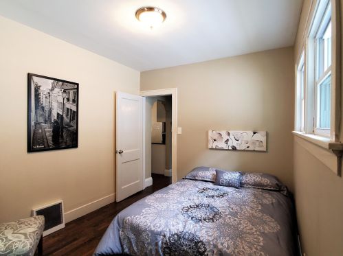 2837 7 St, Milwaukee WI 53215-3907 exterior