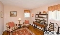 159 Harned Rd, Commack NY 11725-5117 exterior