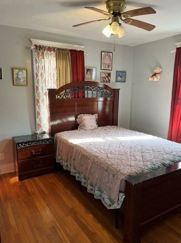 111 Wilber St, Springfield MA 01104-2527 exterior