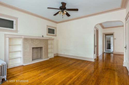 2610 Argyle St, Chicago IL 60625-2738 exterior