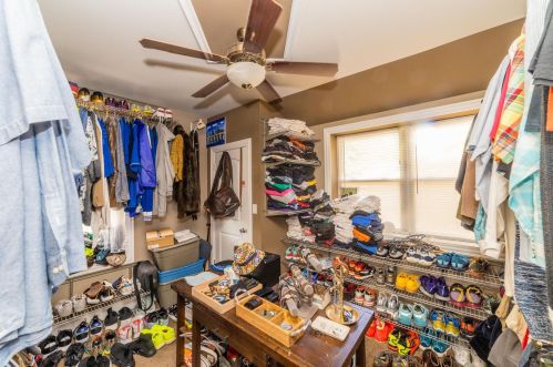 7350 Bennett Ave, Chicago IL 60649-4621 exterior