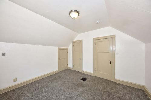 2427 Hope Ave, Milwaukee WI 53216-1733 exterior