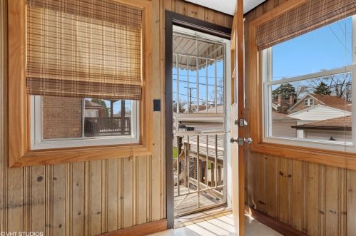 3042 77 Ave, Chicago IL 60707-3007 exterior