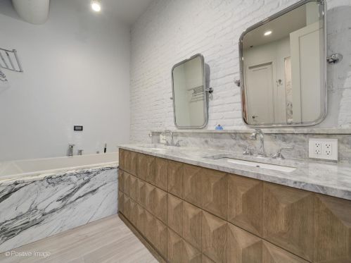 420 Grand Ave, Chicago IL 60612-1144 exterior