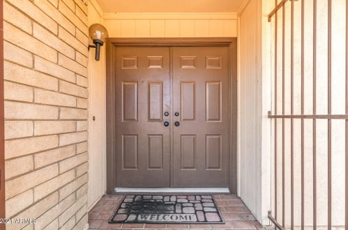 15614 29 Ave, Phoenix AZ 85053-4056 exterior