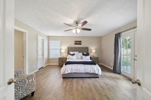 150 Golfview Dr, Montgomery TX 77356-8804 exterior