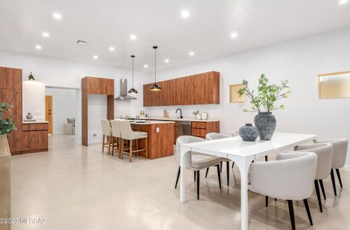 414 18th St, Tucson AZ 85745-3040 exterior