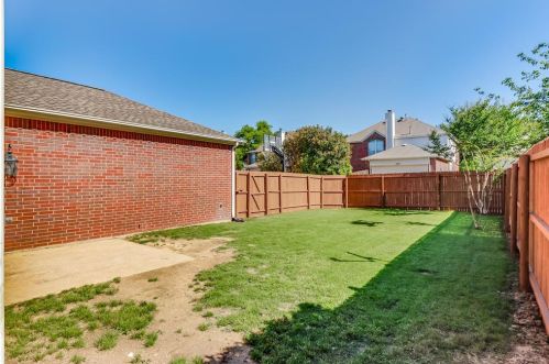 11410 Newberry Dr, Frisco TX 75035-8616 exterior