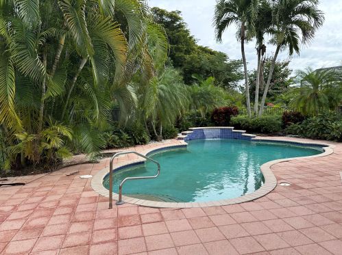 11016 Malaysia Cir, Boynton Beach FL 33437-7054 exterior