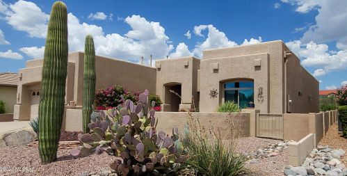 62672 Amberwood Dr, Tucson, AZ 85739-1832