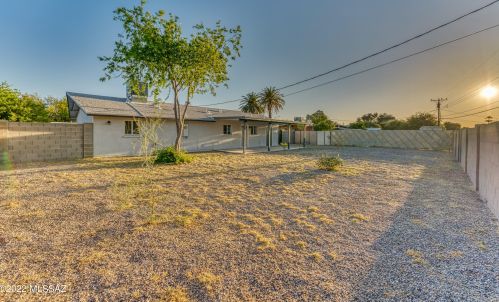 6409 Calle Cappela, Tucson AZ 85710-5607 exterior