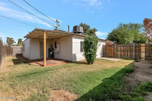 1610 38th Ave, Phoenix AZ  85009-2240 exterior