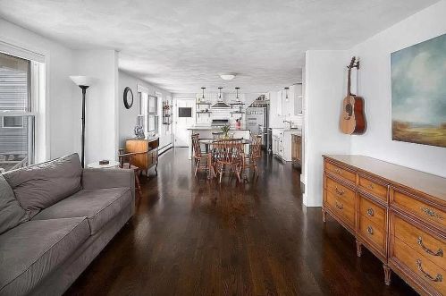 144 Brooks St, Boston MA  02135-1733 exterior