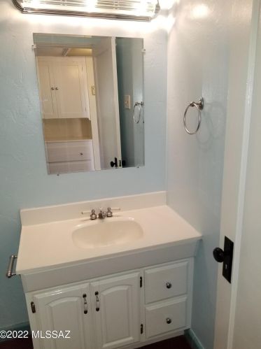 1723 Linden St, Tucson AZ 85705-8935 exterior