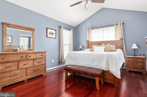 6378 Alderman Dr, Alexandria VA 22315-3731 exterior