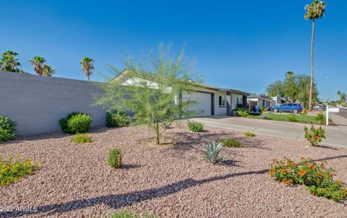 13002 28 Pl, Phoenix AZ 85008-6045 exterior