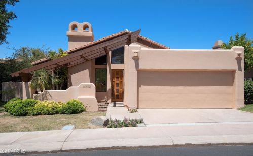 6172 28th Pl, Phoenix, AZ 85016-2151