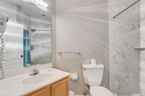 9866 Perfect Dr, Fort Pierce FL 34986-3031 exterior