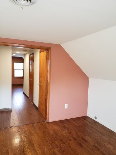 3217 Southport Ave, Chicago IL 60657-3228 exterior