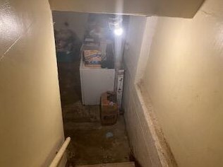 1252 45, Milwaukee WI 53210-2403 exterior